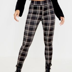 One5One black and white plaid leggings